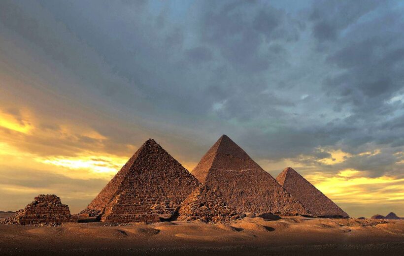 3-Day Comprehensive Private Tour of Cairo, Giza Pyramids, and Alexandria from Cairo Airport